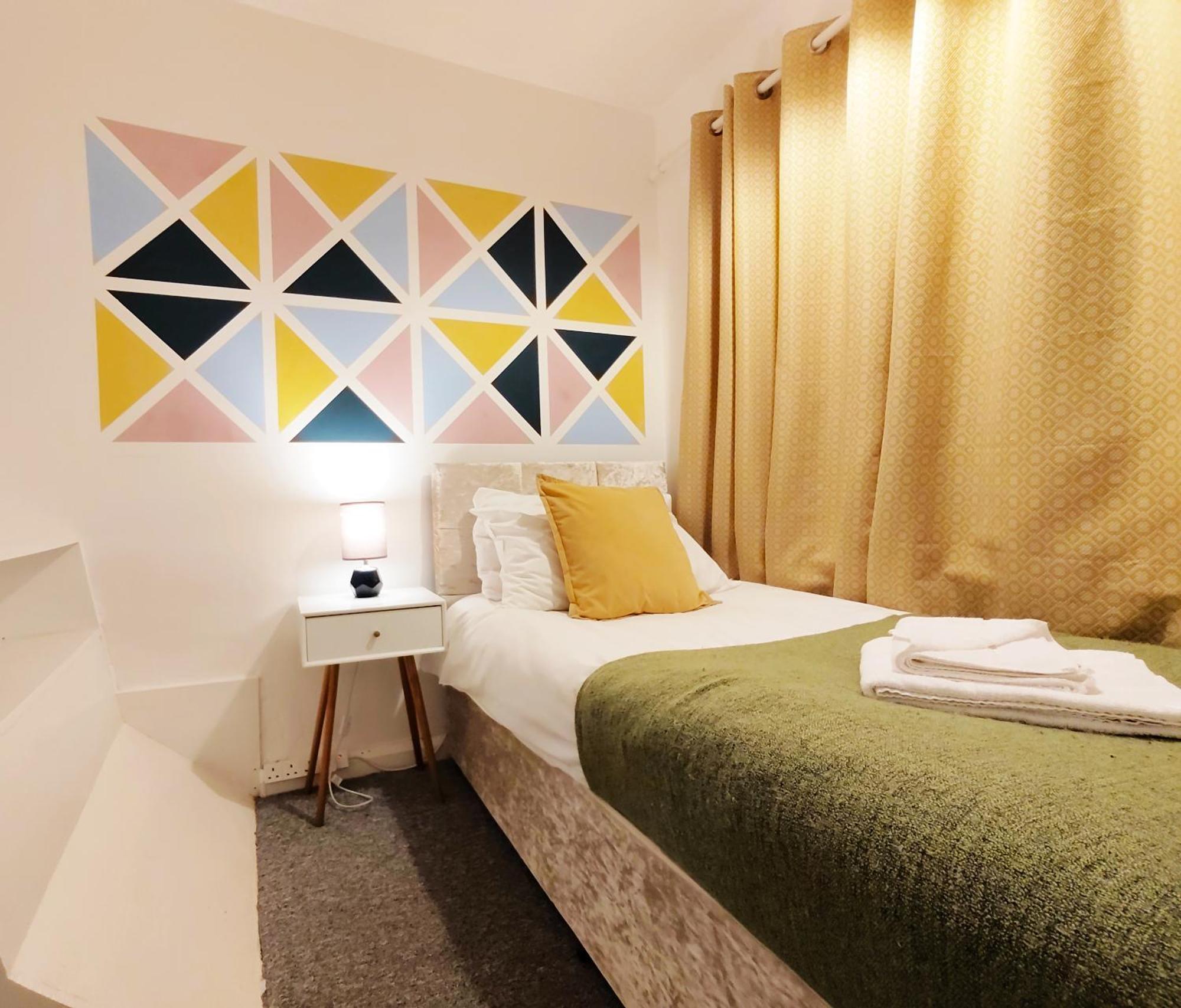 Epicsa - Corporate & Family Stay In 3 Bedroom House With Garden, Free Parking Cambridge Zewnętrze zdjęcie