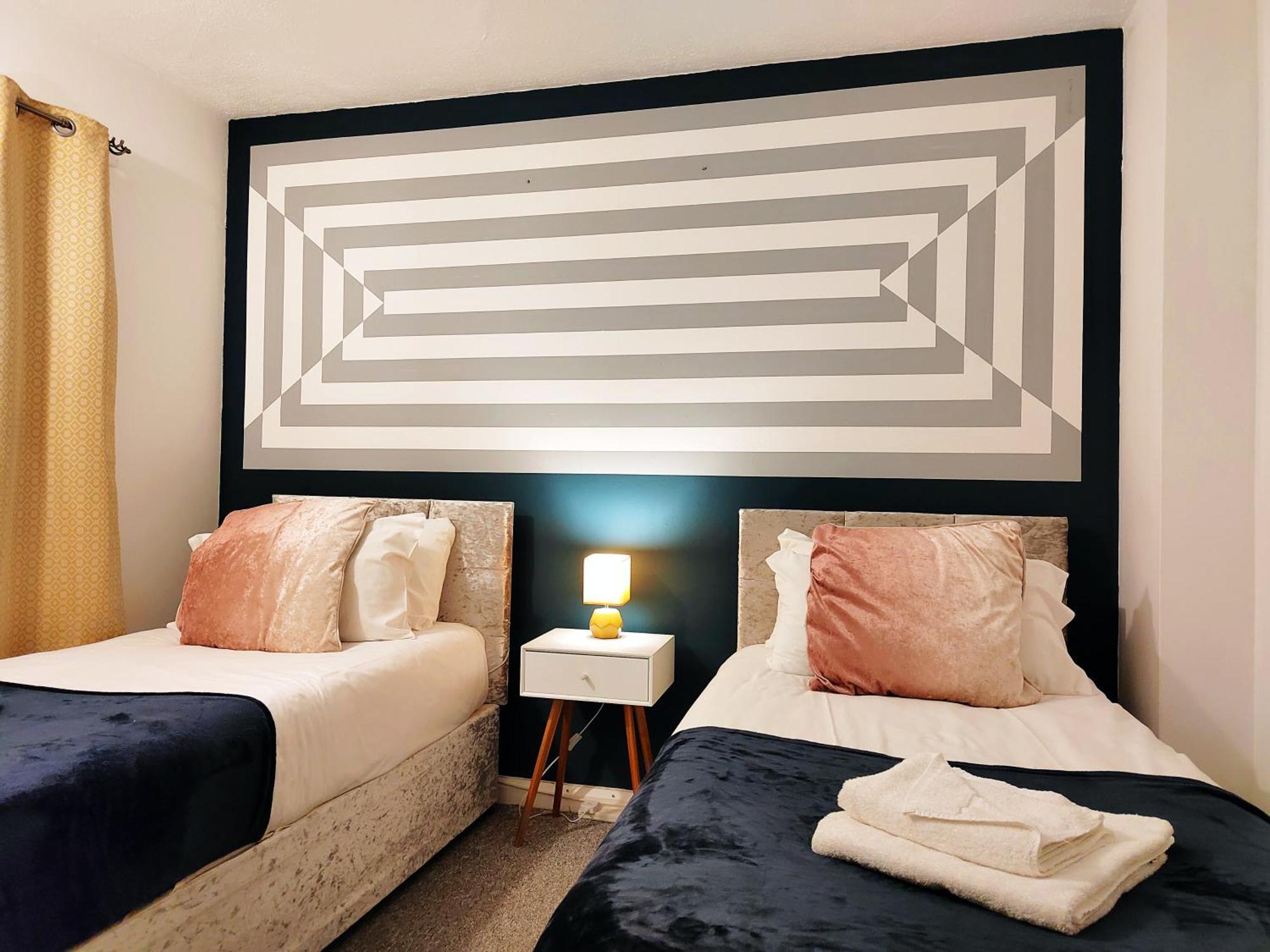 Epicsa - Corporate & Family Stay In 3 Bedroom House With Garden, Free Parking Cambridge Zewnętrze zdjęcie