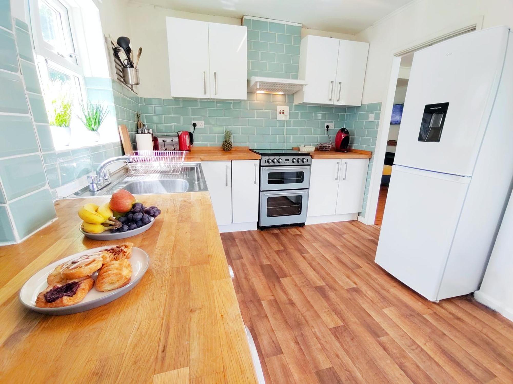 Epicsa - Corporate & Family Stay In 3 Bedroom House With Garden, Free Parking Cambridge Zewnętrze zdjęcie